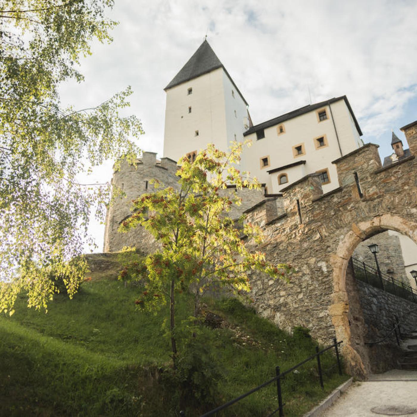 Familienausflug zur Burg Mauterndorf.