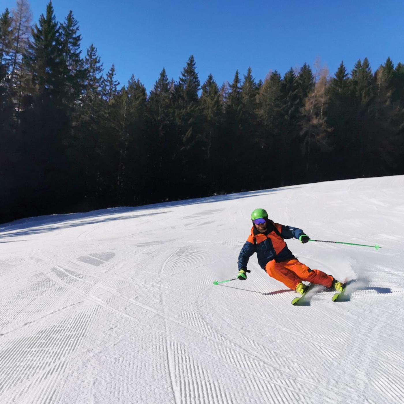 Skifahrer auf der Piste