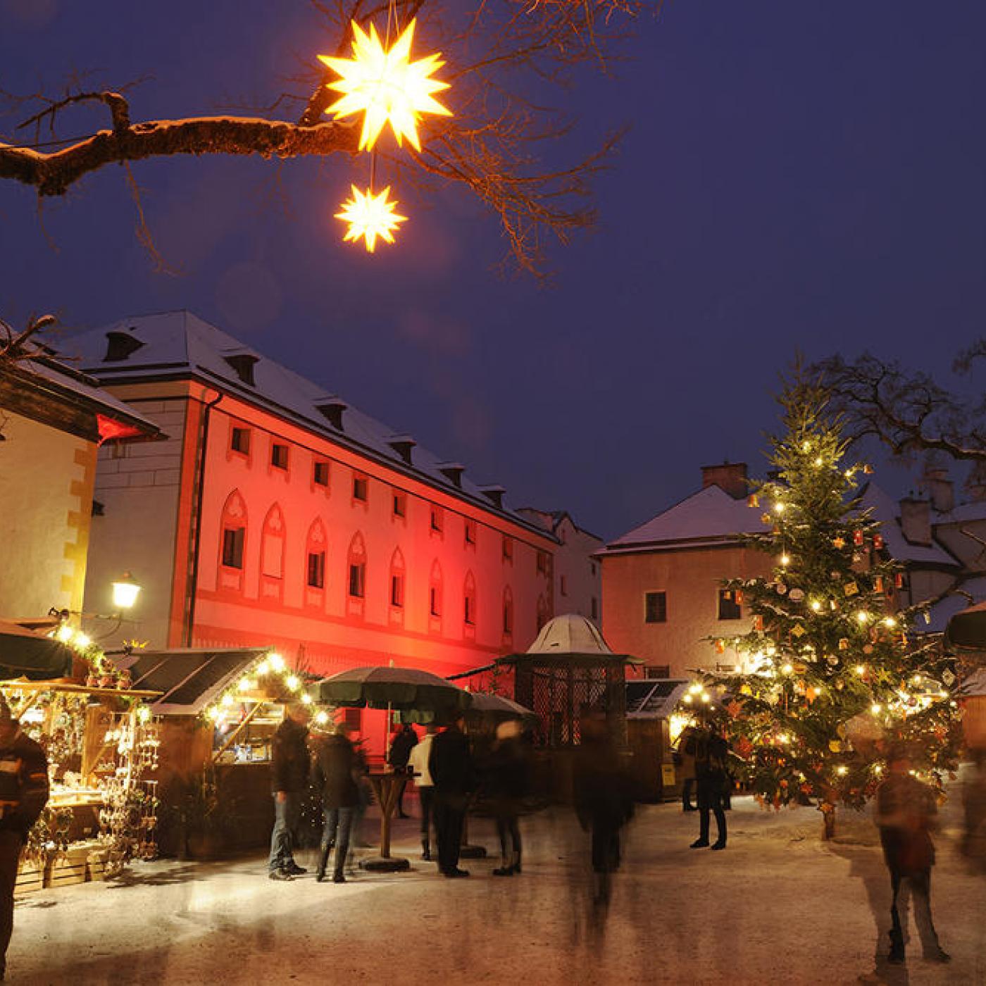 Adventsmarkt auf der Festung Hohensalzburg.