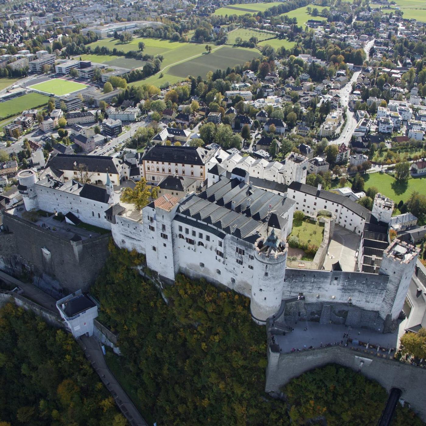 Die Festung Hohensalzburg. 