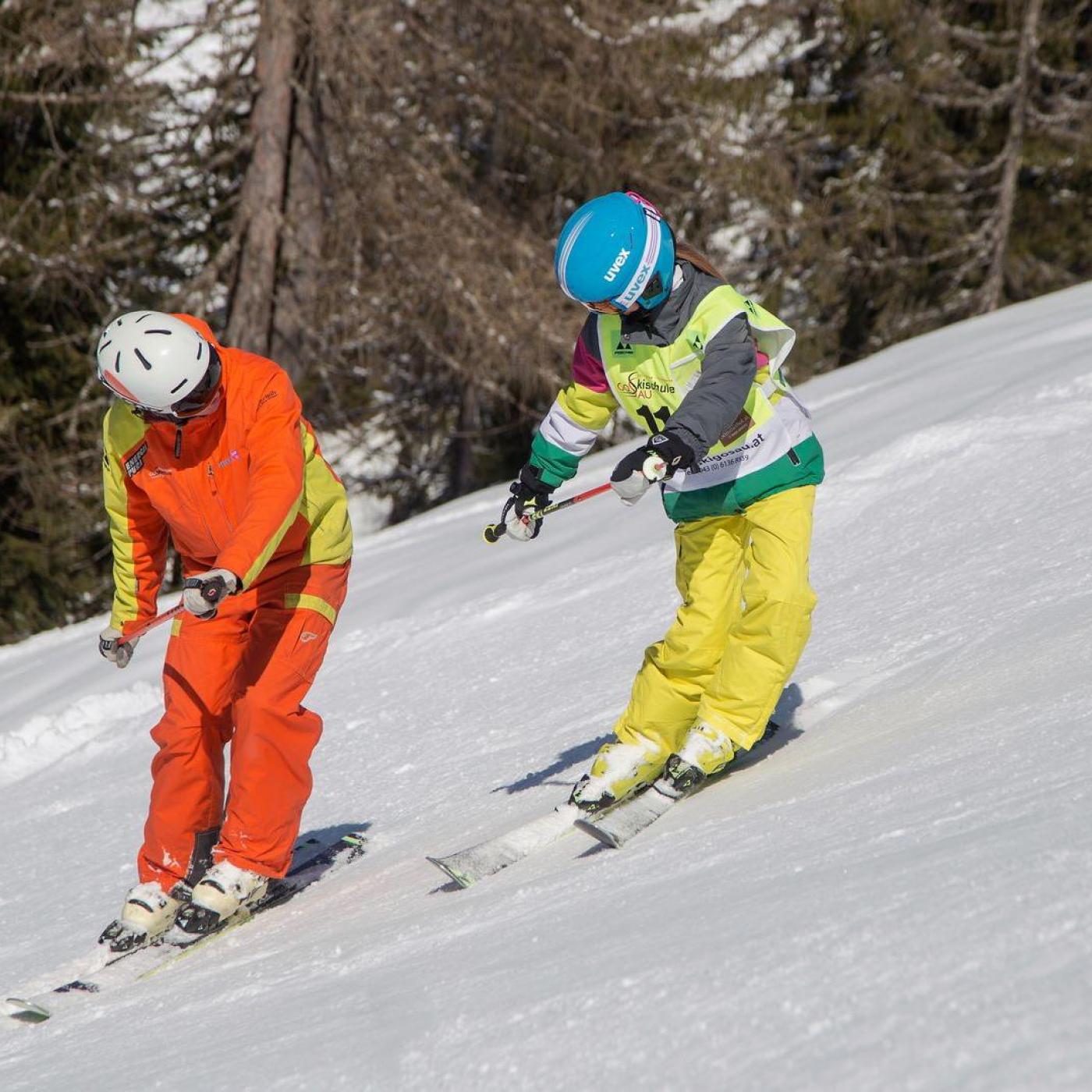 Privatunterricht für Kinder in der Skischule Gosau.