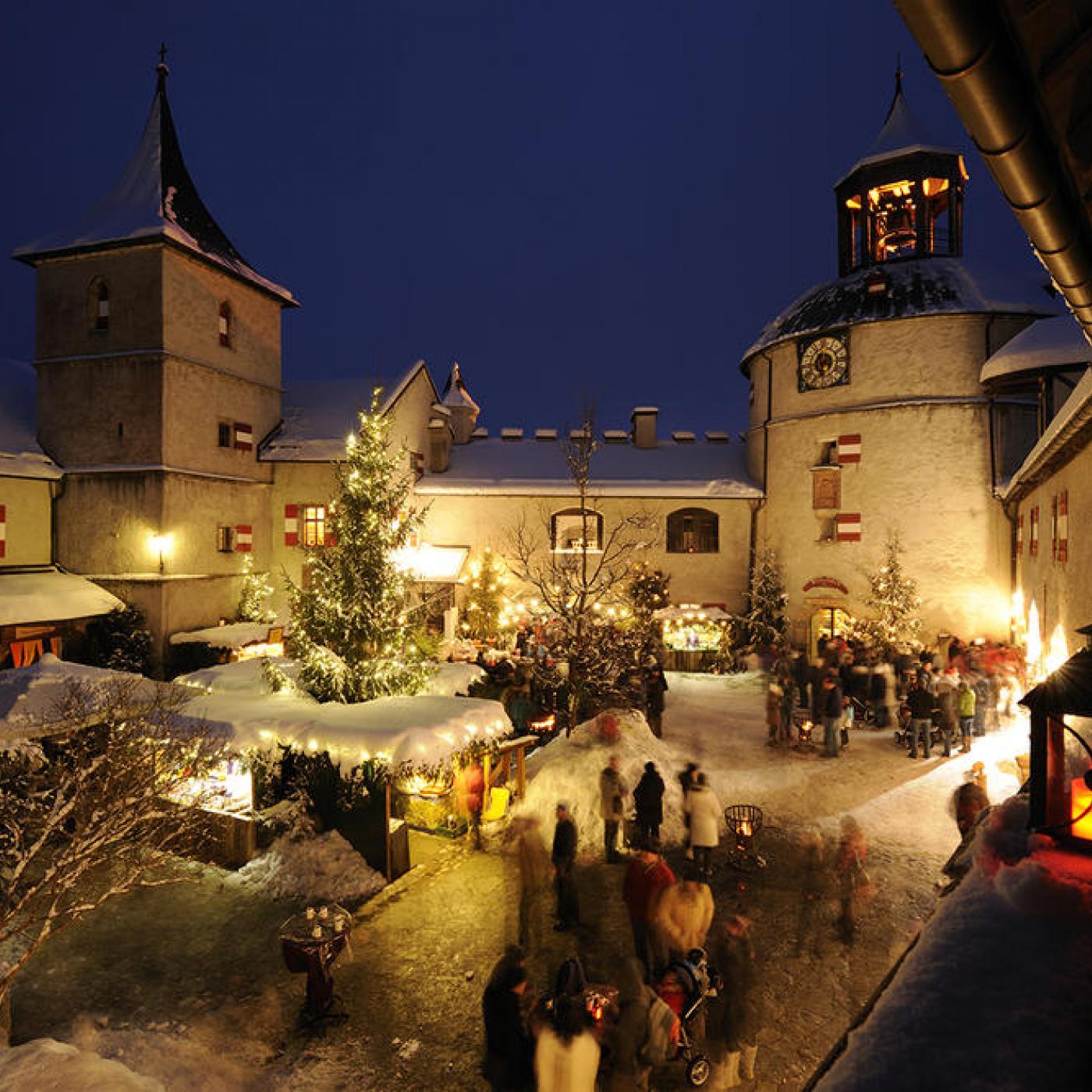 Adventsmarkt auf der Burg Hohenwerfen.