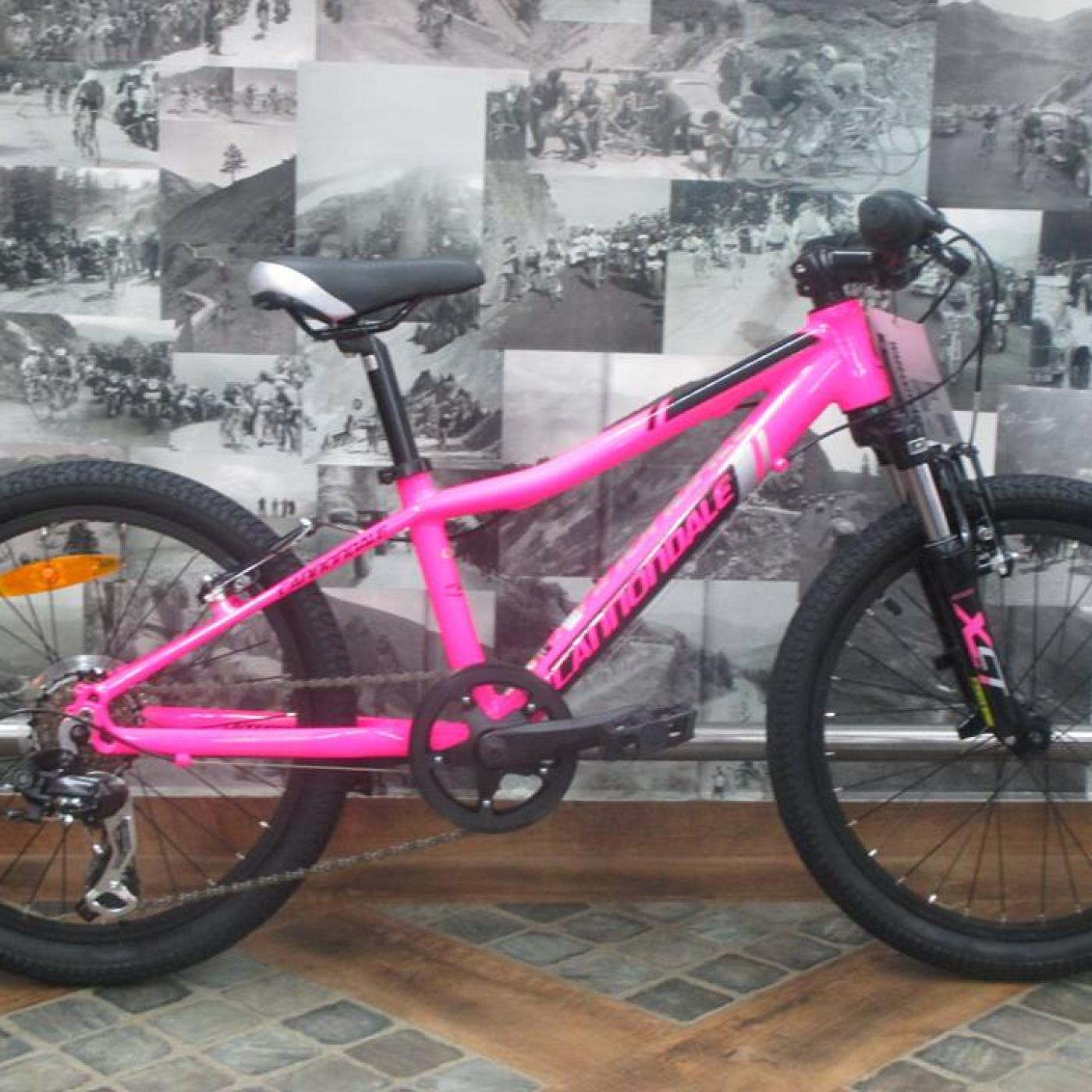 Kinderfahrrad bei Martins Bikeshop in Unken.