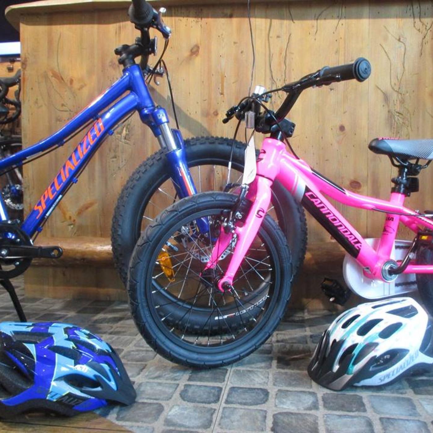 Kinderfahrräder bei Martins Bikeshop in Unken.