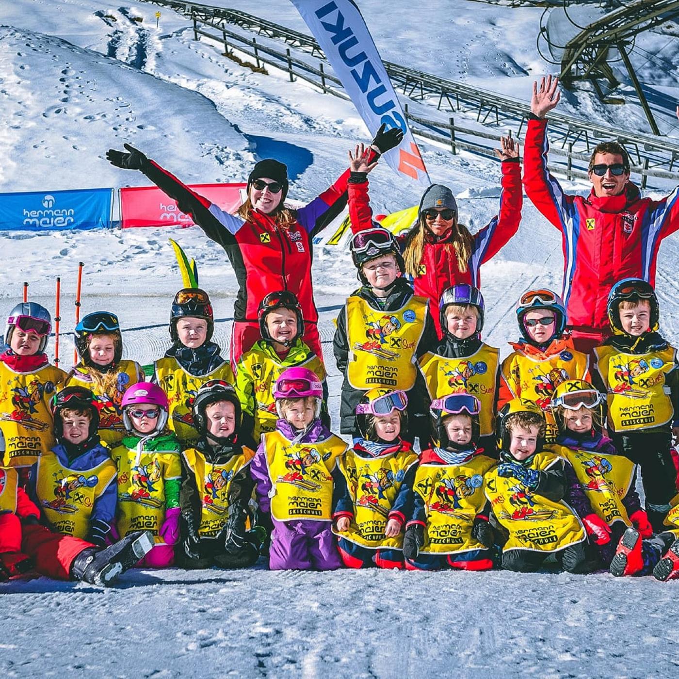 Skifahren lernen wie ein echter Weltmeister in der Hermann Maier Skischule Flachau.