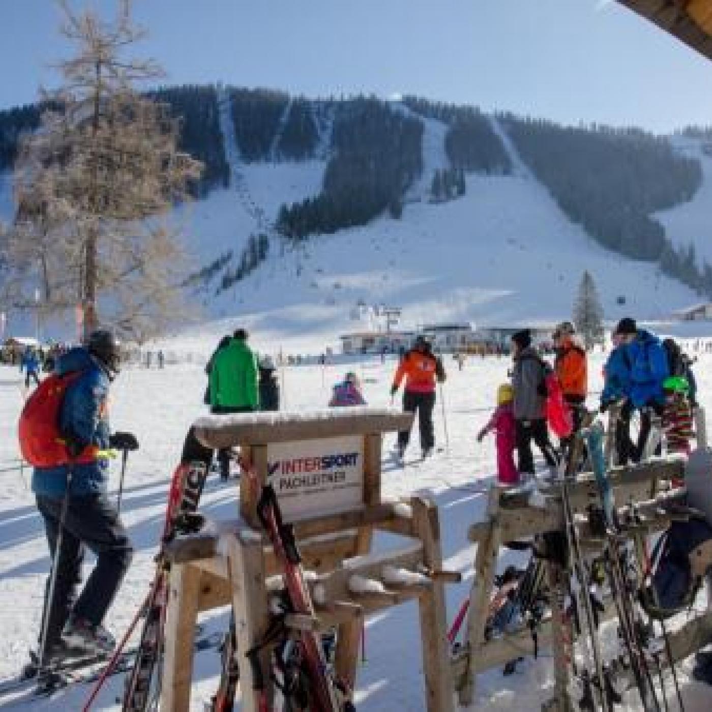 Skifahren in Hinterstoder macht Kindern Spaß.