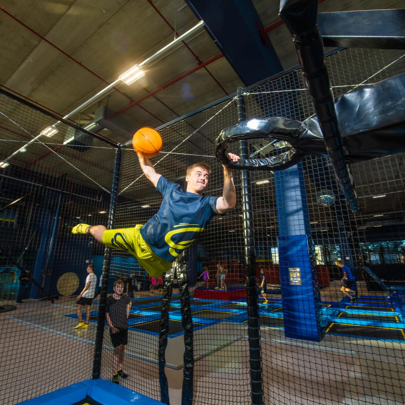 Mega coole Trampoline im Flip Lab Center in Graz. 