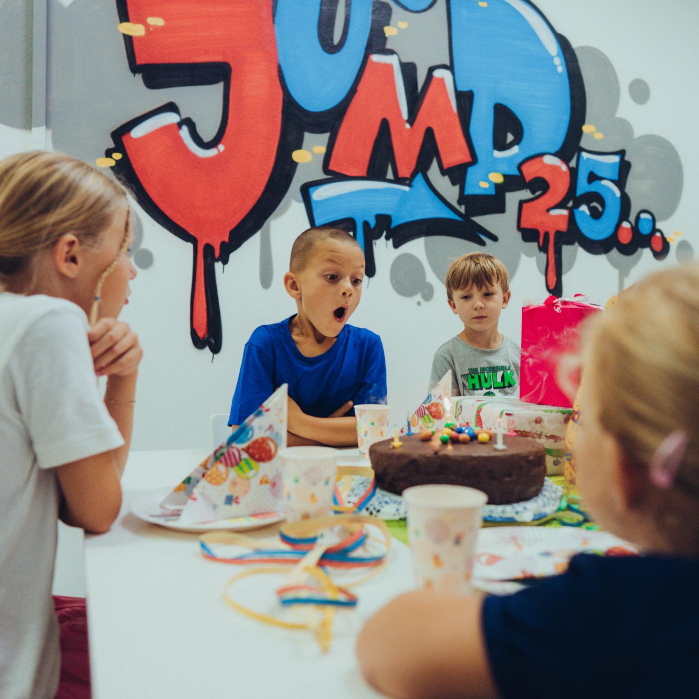 Kinderparty im Jump 25
