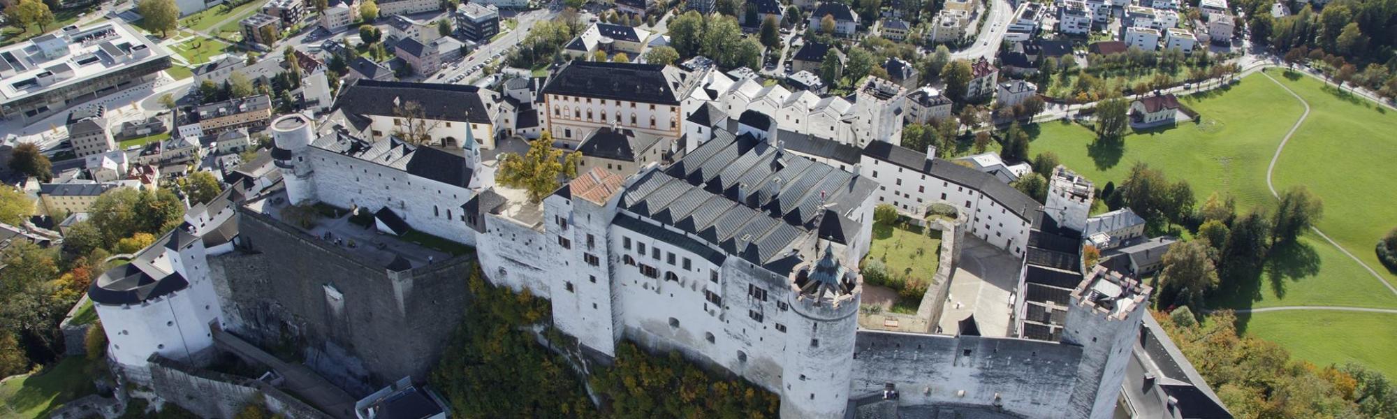Familienausflug auf die Festung Hohensalzburg. 